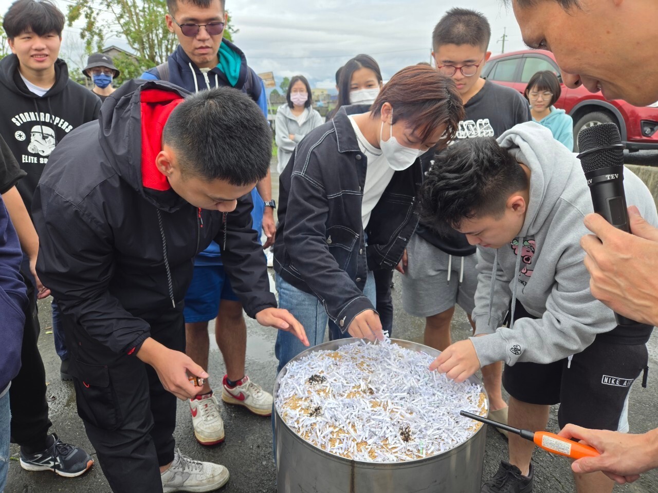 113-1「生態與永續旅遊」課程–炭化稻殼體驗工作坊 活動照片