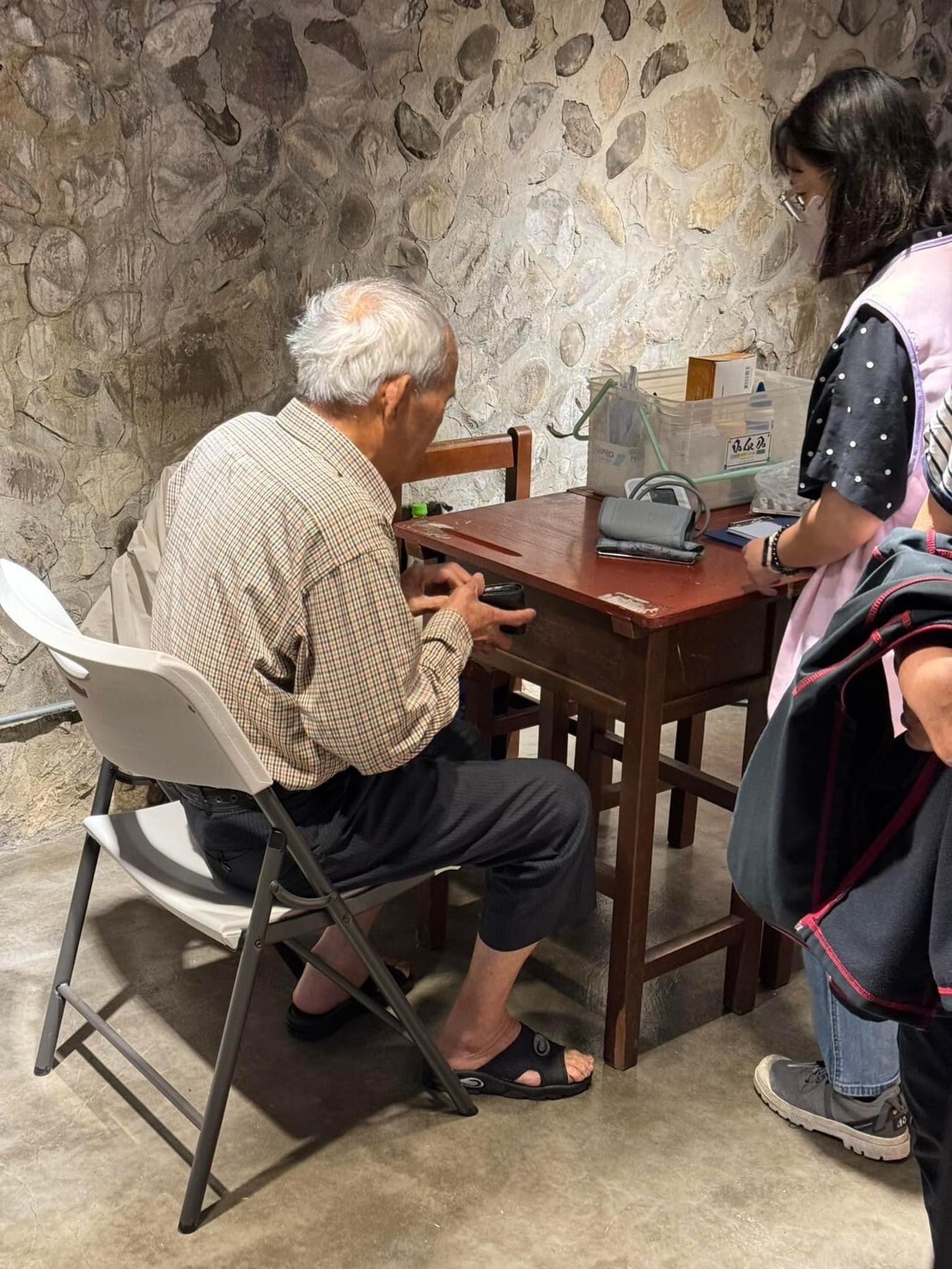 黃建財醫師義診 活動照片