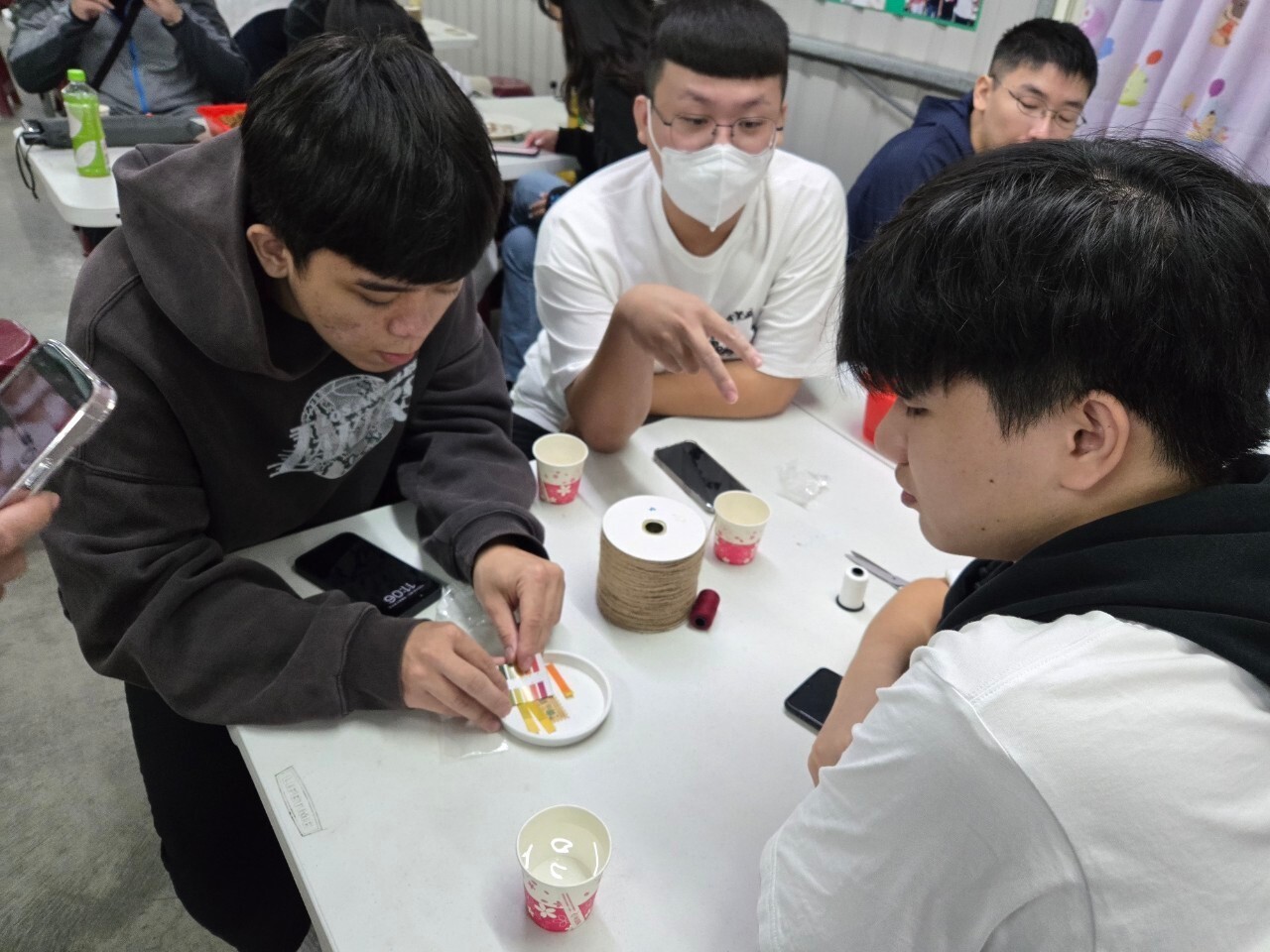113-1「生態與永續旅遊」課程–炭化稻殼體驗工作坊 活動照片