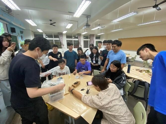 綠建築與生態社區-森林素材應用創作 活動照片