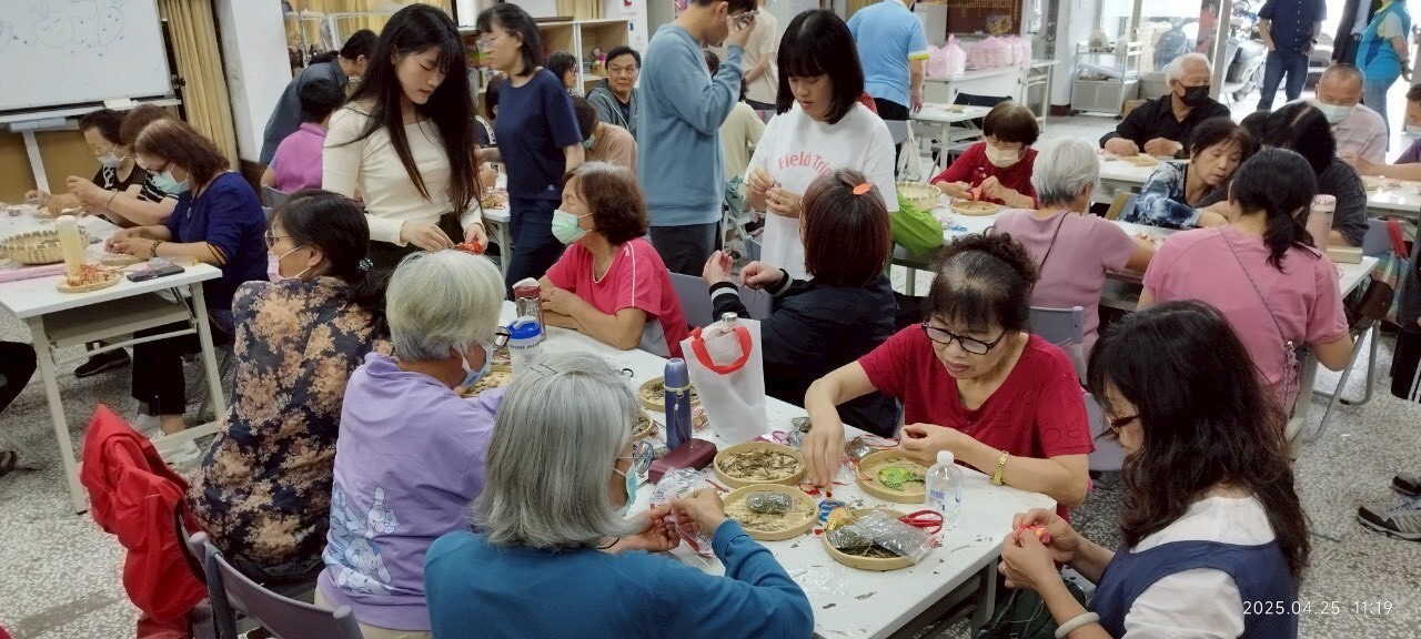 端午節香包製作(學生社區實作) 活動照片