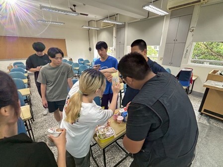 營養學概論期末成果 活動照片