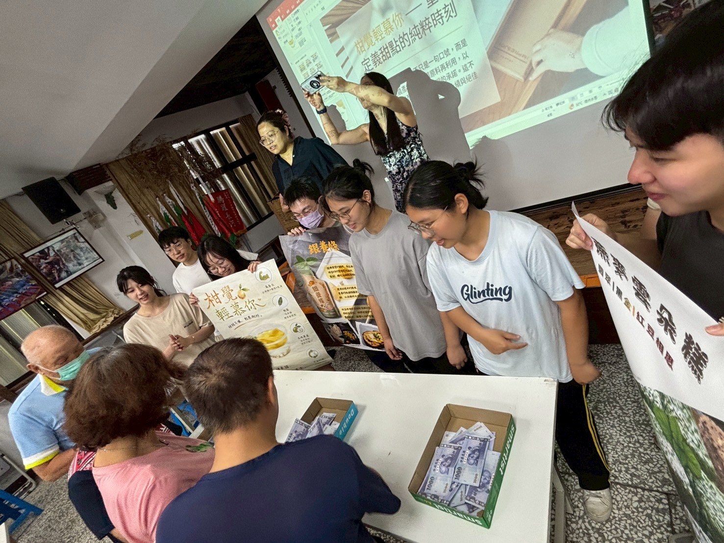 【青銀共耘】新產品開發與實習期末成果競賽 活動照片